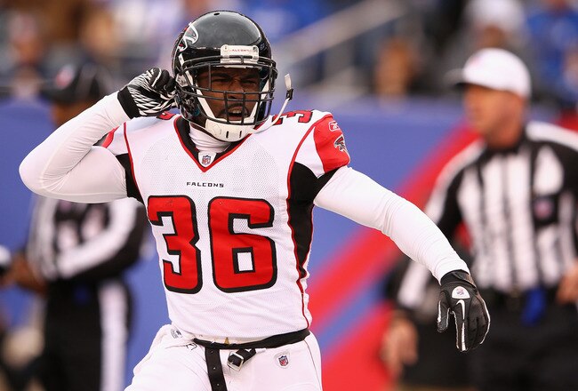 EAST RUTHERFORD, NJ - JANUARY 08:  James Sanders #36 of the Atlanta Falcons celebrates after he tackled Eli Manning #10 of the New York Giants for a safety on an intentional grounding call against Manning in the end zone in the first quarter during their NFC Wild Card Playoff game at MetLife Stadium on January 8, 2012 in East Rutherford, New Jersey.  (Photo by Al Bello/Getty Images)