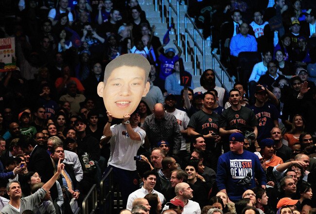 NEW YORK, NY - FEBRUARY 15: Jeremy Lin #17 of the New York Knicks fans cheer him on against the Sacramento Kings at Madison Square Garden on February 15, 2012 in New York City. NOTE TO USER: User expressly acknowledges and agrees that, by downloading and/or using this Photograph, user is consenting to the terms and conditions of the Getty Images License Agreement.  (Photo by Chris Trotman/Getty Images)