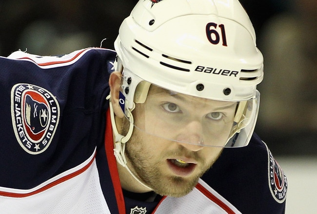 SAN JOSE, CA - JANUARY 05:  Rick Nash #61 of the Columbus Blue Jackets in action against the San Jose Sharks at HP Pavilion at San Jose on January 5, 2012 in San Jose, California.  (Photo by Ezra Shaw/Getty Images)