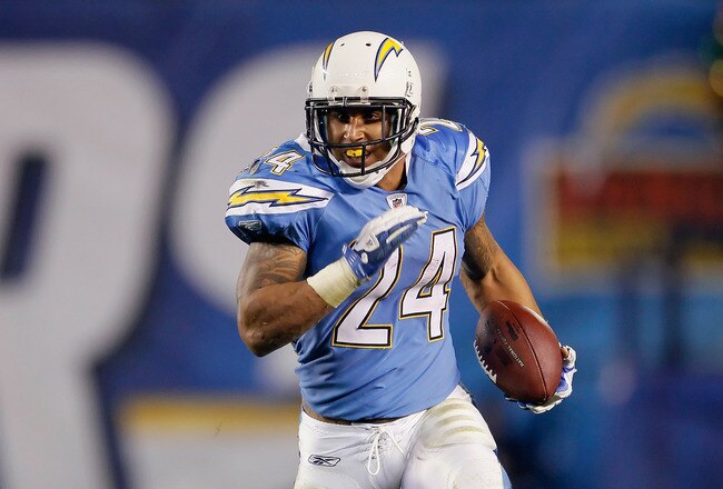SAN DIEGO, CA - DECEMBER 18:  Running back Ryan Mathews #24 of the San Diego Chargers carries the ball in the third quarter against the Baltimore Ravens at Qualcomm Stadium on December 18, 2011 in San Diego, California. The Chargers defeated the Ravens 34-14.  (Photo by Jeff Gross/Getty Images)