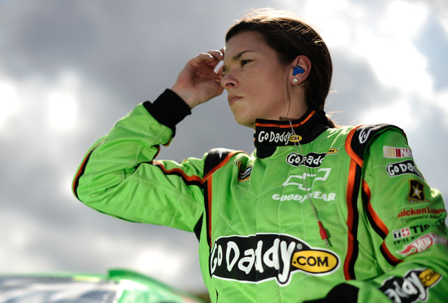 DANICA PATRICK keeps pace in qualifying