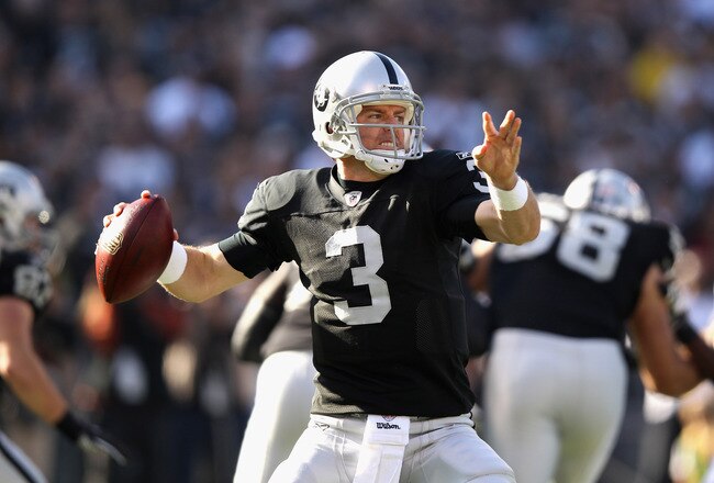 OAKLAND, CA - JANUARY 01:  Carson Palmer #3 of the Oakland Raiders in action against the San Diego Chargers at O.co Coliseum on January 1, 2012 in Oakland, California.  (Photo by Ezra Shaw/Getty Images)