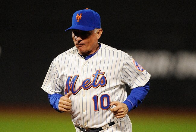 NEW YORK, NY - SEPTEMBER 27:  Manager Terry Collins #10 of the New York Mets runs off the field during a game at Citi Field on September 27, 2011 in the Flushing neighborhood of the Queens borough of New York City.  (Photo by Patrick McDermott/Getty Images)
