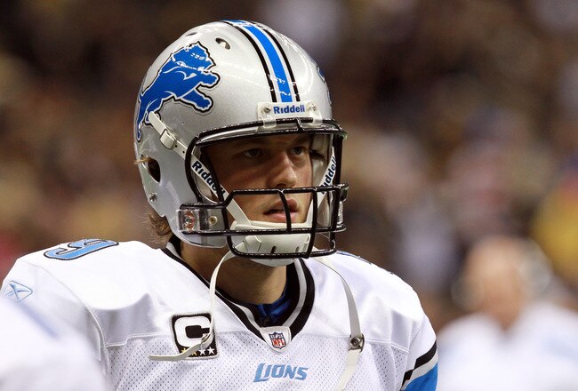 NEW ORLEANS, LA - JANUARY 07:   Matthew Stafford #9 of the Detroit Lions looks on during warm ups prior to playing against the New Orleans Saints in the 2012 NFC Wild Card Playoff at Mercedes-Benz Superdome game on January 7, 2012 in New Orleans, Louisiana.  (Photo by Ronald Martinez/Getty Images)