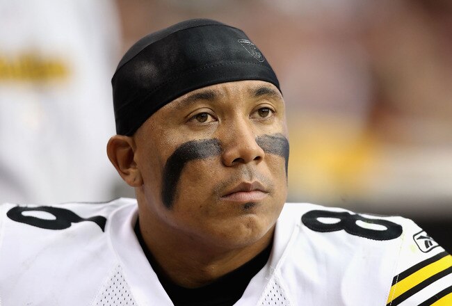 GLENDALE, AZ - OCTOBER 23:  Wide receiver Hines Ward #86 of the Pittsburgh Steelers  during the NFL game against the Arizona Cardinals at the University of Phoenix Stadium on October 23, 2011 in Glendale, Arizona. The Steelers defeated the Cardinals 32-20.  (Photo by Christian Petersen/Getty Images)