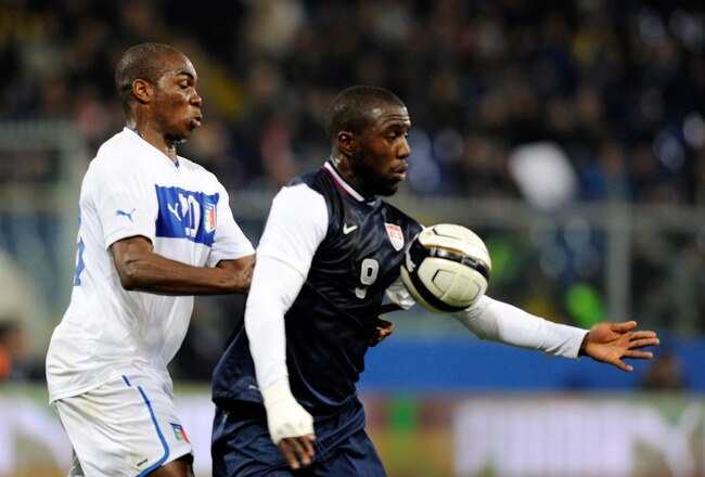 GENOA, ITALY - FEBRUARY 29:  Angelo Ogbonna of Italy and Altidore Jozy of USA compete for the ball during the international friendly match between Italy and USA at Luigi Ferraris Stadium on February 29, 2012 in Genoa, Italy.  (Photo by Claudio Villa/Getty Images)