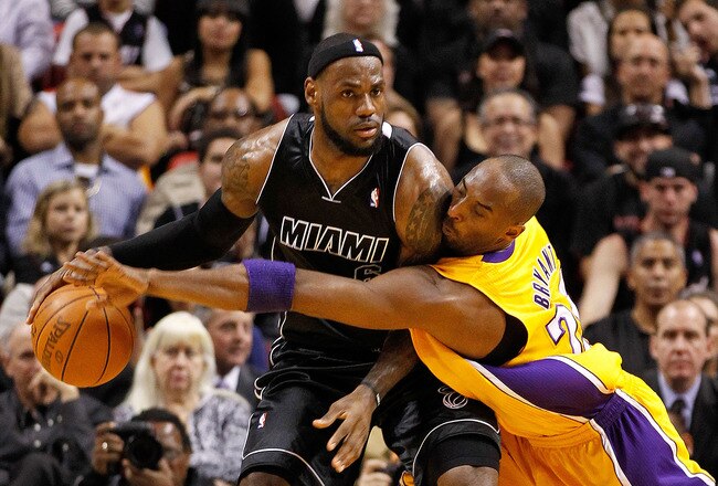 http://cdn.bleacherreport.net/images_root/images/photos/001/592/729/137374474_crop_650x440.jpg?1330597442