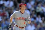 DENVER, CO - SEPTEMBER 10: Drew Stubbs #6 of the Cincinnati Reds heads to first base against the Colorado Rockies at Coors Field on September 10, 2011 in Denver, Colorado. Colorado beat Cincinnati 12-7.  (Photo by Jack Dempsey/Getty Images)
