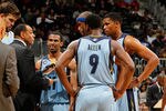 ATLANTA, GA - FEBRUARY 02:  Lionel Hollins of the Memphis Grizzlies converses with his players during a timeout against the Atlanta Hawks at Philips Arena on February 2, 2012 in Atlanta, Georgia.  NOTE TO USER: User expressly acknowledges and agrees that, by downloading and or using this photograph, User is consenting to the terms and conditions of the Getty Images License Agreement.  (Photo by Kevin C. Cox/Getty Images)