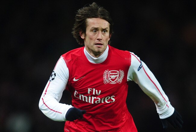 Arsenal Lock Up Rosicky Long-Term