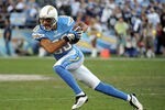 SAN DIEGO, CA - NOVEMBER 27:   Vincent Jackson #83 of the San Diego Chargers turns up field after his catch against the Denver Broncos at Qualcomm Stadium on November 27, 2011 in San Diego, California. The Broncos went on to win 16-13.   (Photo by Harry How/Getty Images)