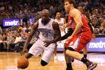 ORLANDO, FL - FEBRUARY 06:  Jason Richardson #23 of the Orlando Magic drives against Blake Griffin #32 of the Los Angeles Clippers during the game at Amway Center on February 6, 2012 in Orlando, Florida.   NOTE TO USER: User expressly acknowledges and agrees that, by downloading and or using this Photograph, user is consenting to the terms and conditions of the Getty Images License Agreement.  (Photo by Sam Greenwood/Getty Images)