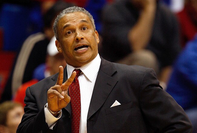 LAWRENCE, KS - DECEMBER 03: Head coach Marvin Menzies of the New Mexico State Aggies coaches from the sidelines during the first half of the game against the Kansas Jayhawks on December 3, 2008 at Allen Fieldhouse in Lawrence, Kansas. (Photo by Jamie Squire/Getty Images)