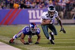 EAST RUTHERFORD, NJ - NOVEMBER 20:  DeSean Jackson #10 of the Philadelphia Eagles runs for yards afer the catch against Corey Webster #23 of the New York Giants in the fourth quarter at MetLife Stadium on November 20, 2011 in East Rutherford, New Jersey.  (Photo by Patrick McDermott/Getty Images)