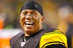 PITTSBURGH - OCTOBER 4:  Wide receiver Hines Ward #86 of the Pittsburgh Steelers smiles on the sideline against the San Diego Chargers in the second half at Heinz Field on October 4, 2009 in Pittsburgh, Pennsylvania. (Photo by Gregory Shamus/Getty Images)