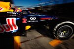MELBOURNE, AUSTRALIA - MARCH 18:  Mark Webber of Australia and Red Bull Racing drives during the Australian Formula One Grand Prix at the Albert Park circuit on March 18, 2012 in Melbourne, Australia.  (Photo by Mark Thompson/Getty Images)
