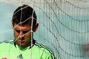 SYDNEY, AUSTRALIA - JANUARY 08: Liam Reddy of Sydney FC looks dejected during the round 14 A-League match between Sydney FC and the Central Coast Mariners at the Sydney Football Stadium on January 8, 2012 in Sydney, Australia.  (Photo by Ryan Pierse/Getty Images)