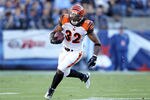 NASHVILLE, TN - NOVEMBER 06:  Cedric Benson #32  of the Cincinnati Bengals runs with the ball during the NFL game against the Tennessee Titans at LP Field on November 6, 2011 in Nashville, Tennessee.  The Bengals won 24-17.  (Photo by Andy Lyons/Getty Images)