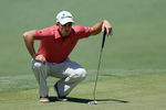 AUGUSTA, GA - APRIL 07:  Justin Rose of England lines up a putt on the second green during the third round of the 2012 Masters Tournament at Augusta National Golf Club on April 7, 2012 in Augusta, Georgia.  (Photo by Andrew Redington/Getty Images)