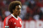 LISBON, PORTUGAL - SEPTEMBER 10:  Axel Witsel of SL Benfica in action during the Portuguese Primeira Liga match between SL Benfica and Vitoria SC held on September 10, 2011 at the Estadio da Luz in Lisbon, Portugal. (Photo by Patricia De Melo Moreira/EuroFootball/Getty Images)