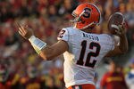 LOS ANGELES, CA - SEPTEMBER 17:  Quarterback Ryan Nassib #12 of the Syracuse Orangemen throws a pass against the USC Trojans at the Los Angeles Memorial Coliseum on September 17, 2011 in Los Angeles, California.  USC won 38-17.  (Photo by Stephen Dunn/Getty Images)