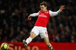LONDON, ENGLAND - JANUARY 29:  Aaron Ramsey of Arsenal in action during the FA Cup with Budweiser Fourth Round match between Arsenal and Aston Villa at Emirates Stadium on January 29, 2012 in London, England.  (Photo by Paul Gilham/Getty Images)