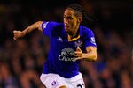LIVERPOOL, ENGLAND - MARCH 21:  Everton player Steven Pienaar in action during the Barclays Premier League match between Everton v Arsenal at Goodison Park on March 21, 2012 in Liverpool, England.  (Photo by Stu Forster/Getty Images)