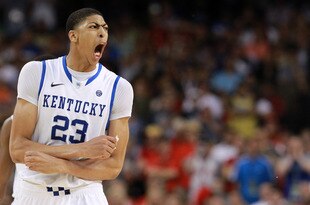 NEW ORLEANS, LA - MARCH 31:  Anthony Davis #23 of the Kentucky Wildcats reacts late in the second half against the Louisville Cardinals during the National Semifinal game of the 2012 NCAA Division I Men's Basketball Championship at the Mercedes-Benz Superdome on March 31, 2012 in New Orleans, Louisiana.  (Photo by Ronald Martinez/Getty Images)
