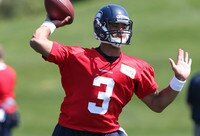 Position Battles to Watch in Seahawks Training Camp