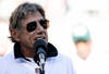 EAST RUTHERFORD, NJ - OCTOBER 26:  Former Jets quarterback Joe Namath addresses Jets fans during halftime festivities celebrating the 40th anniversary of the Jets' win over the Colts in Super Bowl III during the game between the Kansas City Chiefs and the New York Jets on October 26, 2008 at Giants Stadium in East Rutherford, New Jersey.  (Photo by Jarrett Baker/Getty Images)