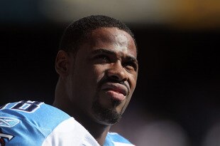 SAN DIEGO - OCTOBER 31:  Kenny Britt #18 of the Tennessee Titans looks on from the sideline against the San Diego Chargers at Qualcomm Stadium on October 31, 2010 in San Diego, California. The Chargers defeated the Titans 33-25.  (Photo by Jeff Gross/Getty Images)