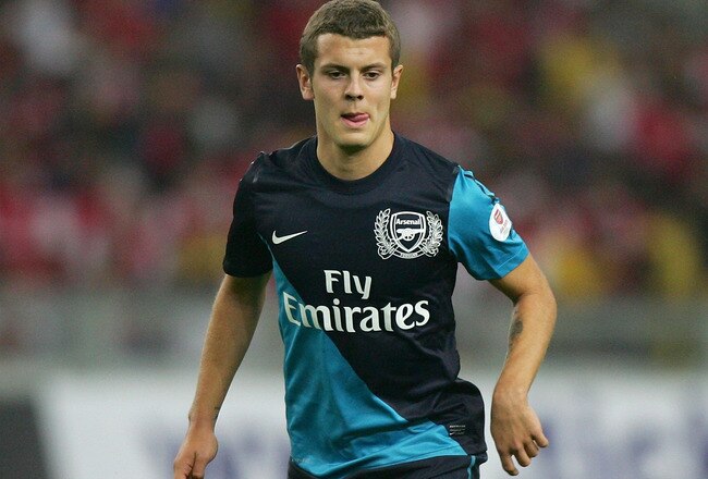 Wilshere to Undergo Knee Procedure