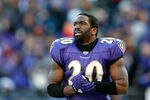 BALTIMORE, MD - JANUARY 15:  Ed Reed #20 of the Baltimore Ravens takes off his helmet during a timeout during second quarter of the AFC Divisional playoff game against the Houston Texans at M&T Bank Stadium on January 15, 2012 in Baltimore, Maryland.  (Photo by Rob Carr/Getty Images)