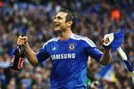 LONDON, ENGLAND - MAY 05:  Frank Lampard of Chelsea celebrates after the FA Cup with Budweiser Final match between Liverpool and Chelsea at Wembley Stadium on May 5, 2012 in London, England.  (Photo by Clive Mason/Getty Images)