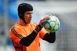 MUNICH, GERMANY - MAY 18:  Petr Cech of Chelsea in action during the Chelsea training session, ahead of the UEFA Champions League Final between FC Bayern Muenchen and Chelsea at the Fussball Arena München on May 18, 2012 in Munich, Germany.  (Photo by Laurence Griffiths/Getty Images)