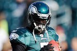PHILADELPHIA, PA - JANUARY 01:   Michael Vick #7 of the Philadelphia Eagles warms up before a game against the Washington Redskins at Lincoln Financial Field on January 1, 2012 in Philadelphia, Pennsylvania.  (Photo by Patrick McDermott/Getty Images)