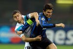 MILAN, ITALY - NOVEMBER 02:  Javier Zanetti (R) of FC Inter Milan and Eden Hazard of LOSC Lille Metropole compete for the ball during the UEFA Champions League, group B match between FC Internazionale Milano and LOSC Lille Metropole at Giuseppe Meazza Stadium on November 2, 2011 in Milan, Italy.  (Photo by Claudio Villa/Getty Images)