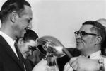 Vincegettingthetrophyinsuperbowli_original_crop_150x100