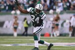 EAST RUTHERFORD, NJ - OCTOBER 23:  Darrelle Revis #24 of the New York Jets celebrates a fourth quarter interception against the San Diego Chargers at MetLife Stadium on October 23, 2011 in East Rutherford, New Jersey.  (Photo by Nick Laham/Getty Images)