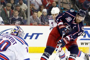 COLUMBUS,OH - DECEMBER 11:  Goaltender Henrik Lundqvist #30 of the New York Rangers stops a shot from Rick Nash #61 of the Columbus Blue Jackets during the second period on December 11, 2010 at Nationwide Arena in Columbus, Ohio.  (Photo by John Grieshop/Getty Images)