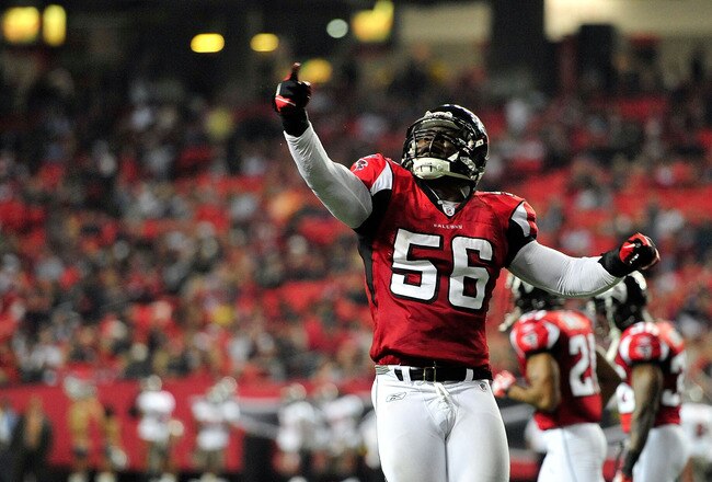 ATLANTA, GA - JANUARY 01: Sean Weatherspoon #56 of the Atlanta Falcons celebrates after stopping a two-point conversion attempt by the Tampa Bay Buccaneers during play at the Georgia Dome on January 1, 2012 in Atlanta, Georgia. The Falcons won 45-24. (Photo by Grant Halverson/Getty Images)
