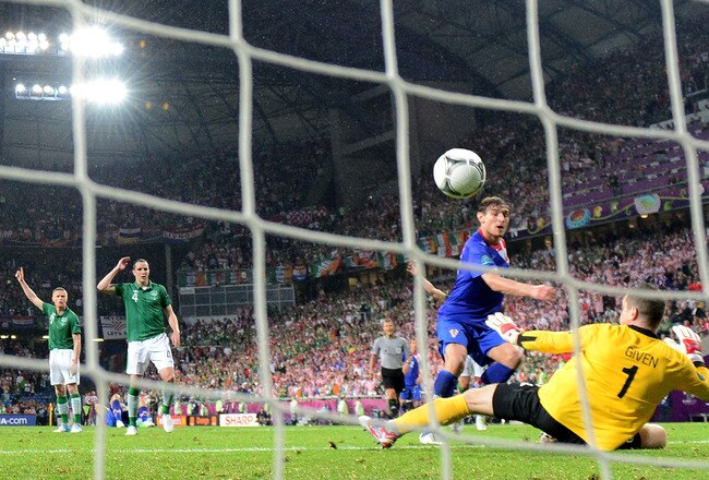 POZNAN, POLAND - JUNE 10:  Nikica Jelavic of Croatia scores their second goal past Shay Given of Republic of Ireland during the UEFA EURO 2012 group C between Ireland and Croatia at The Municipal Stadium on June 10, 2012 in Poznan, Poland.  (Photo by Jamie McDonald/Getty Images)