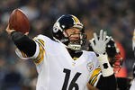 BALTIMORE, MD - DECEMBER 02: Quarterback Charlie Batch #16 of the Pittsburgh Steelers throws against the Baltimore Ravens in the first quarter at M&T Bank Stadium on December 2, 2012 in Baltimore, Maryland. (Photo by Patrick Smith/Getty Images)