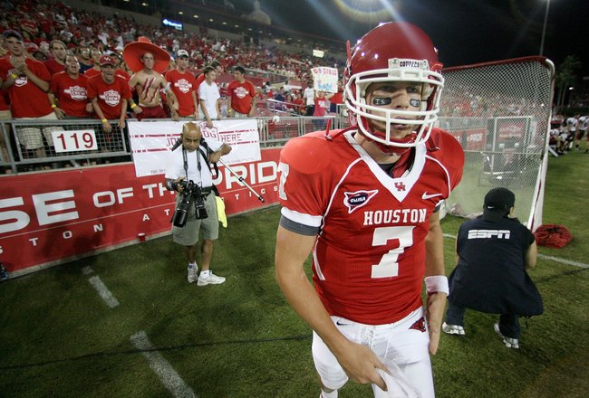 LAWRENCE, KS - NOVEMBER 15:  Colt McCoy #12 of the Texas Longhorns throws a pass against the Kansas Jayhawks on November 15, 2008 at Memorial Stadium in Lawrence, Kansas.  Texas defeated Kansas 35-7. (Photo by G. Newman Lowrance/Getty Images)