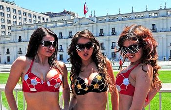 Bikini Girls World Cup 2010 Fans so Hot and Sexy