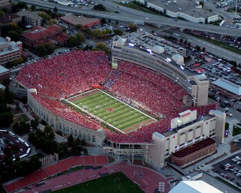Memorialstadium2929_display_image