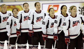 392uswomenshockey080410_display_image