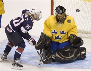 48347canadacupusswedenwomenshockey_display_image