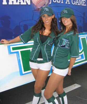 Raysgirls1_display_image