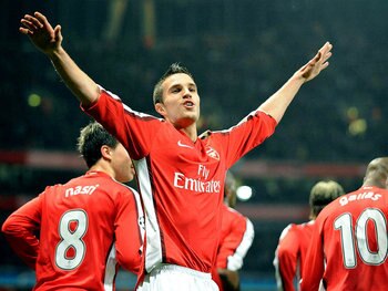 Robin-van-persie-arsenal-as-roma-champions-le_1913082_display_image